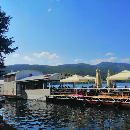 Splav-apartman Grizzly شقة