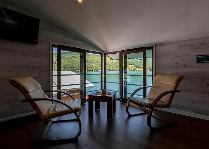 Daire Splav-apartman Grizzly Gaocici